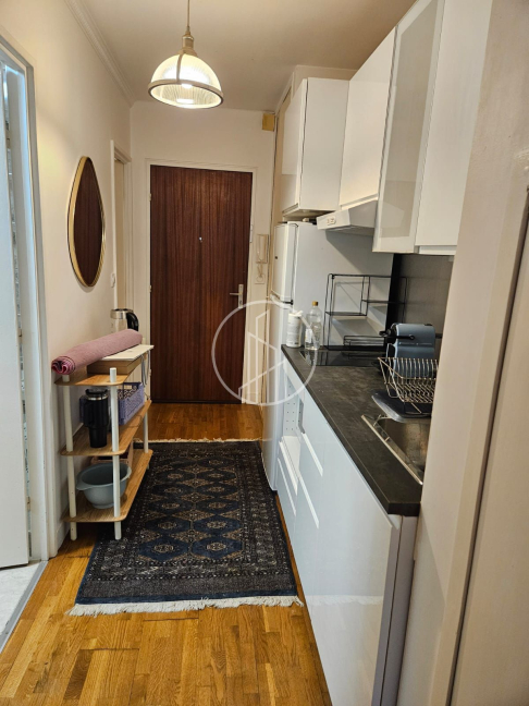 Location Appartement 1 pièce (studio) - 35m² 75011 Paris