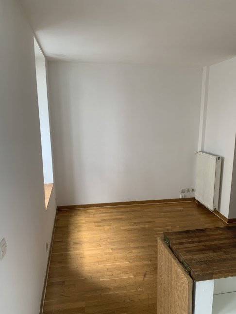 Location Appartement  1 pice (studio) - 18m 75008 Paris