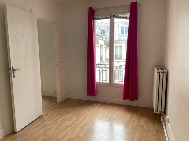 Location Appartement  2 pices - 33m 75011 Paris