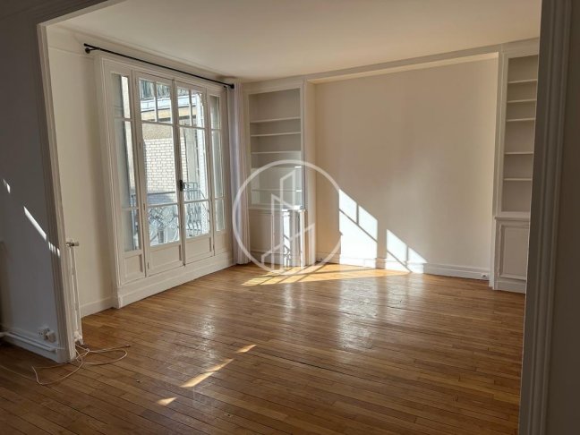 Location Appartement  4 pices - 105m 75016 Paris