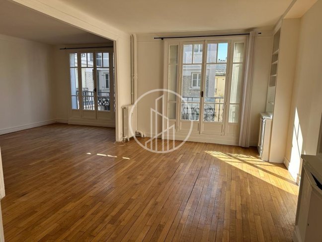 Location Appartement  4 pices - 105m 75016 Paris