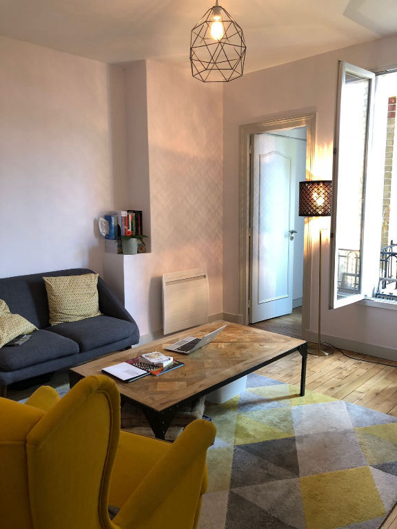Location Appartement  4 pièces - 66m² 92120 Montrouge