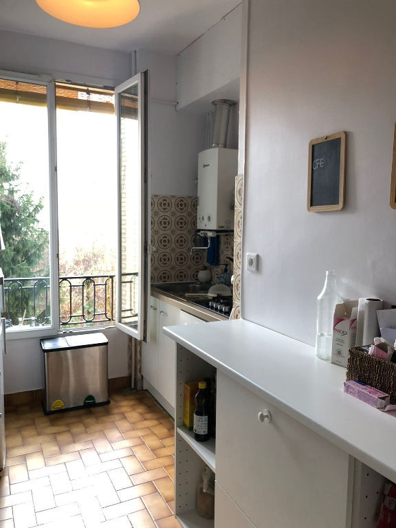 Location Appartement  4 pièces - 66m² 92120 Montrouge