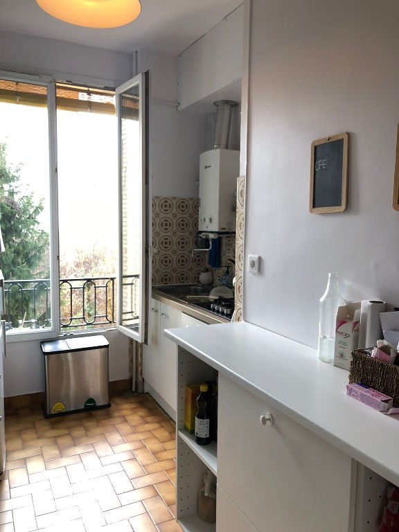 Location Appartement  4 pièces - 66m² 92120 Montrouge