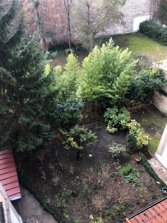 Location Appartement  4 pièces - 66m² 92120 Montrouge