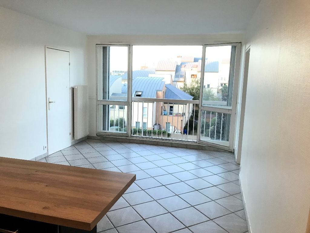 Location Appartement  3 pièces - 46.9m² 92240 Malakoff