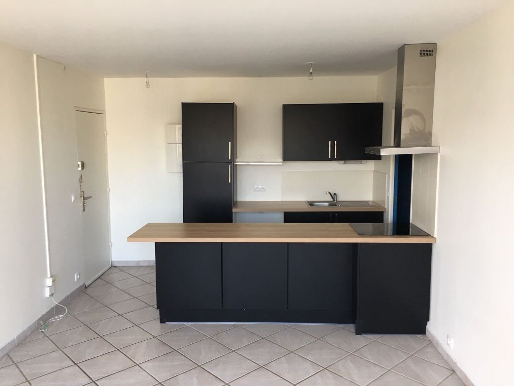 Location Appartement  3 pièces - 46.9m² 92240 Malakoff