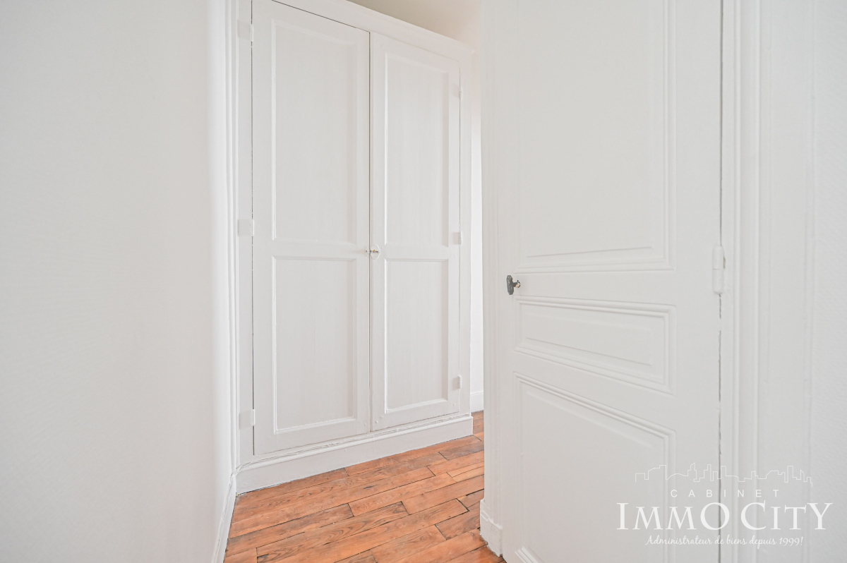 Location Appartement  1 pièce (studio) - 32.18m² 92110 Clichy