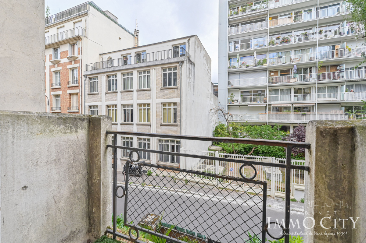 Location Appartement  2 pièces - 59m² 75019 Paris