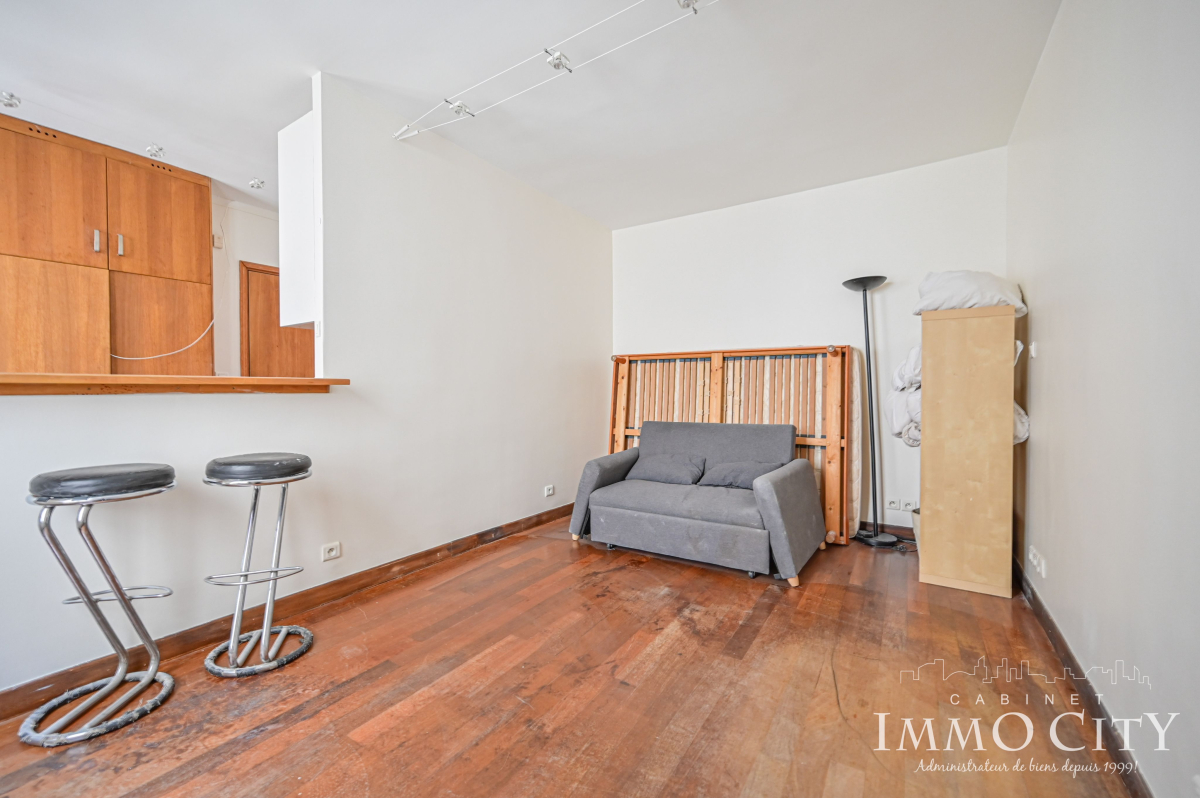 Location Appartement  1 pièce (studio) - 23m² 75017 Paris