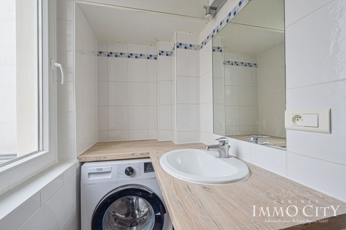 Location Appartement  1 pièce (studio) - 23m² 75017 Paris