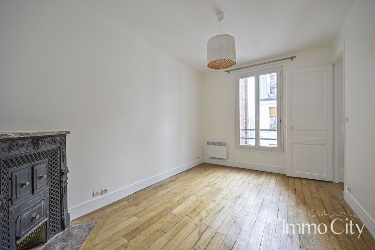 Location Appartement  2 pièces - 34m² 75014 Paris