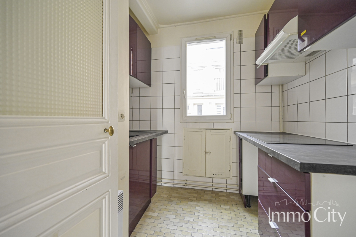 Location Appartement  2 pièces - 34m² 75014 Paris