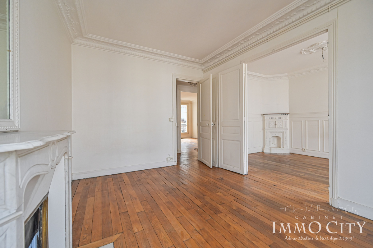 Location Appartement  3 pièces - 54m² 75015 Paris