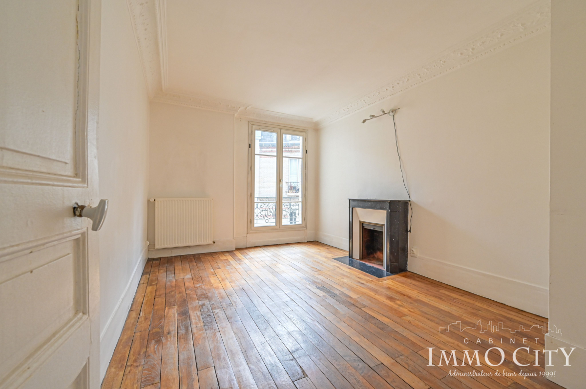 Location Appartement  3 pièces - 54m² 75015 Paris
