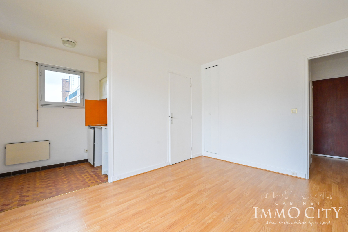 Location Appartement  1 pièce (studio) - 22m² 94230 Cachan