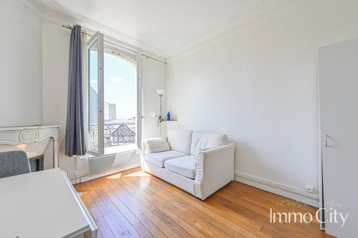 Location Appartement  - 16.94m² 75018 Paris