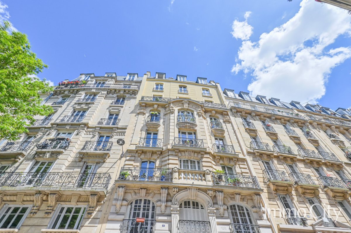 Location Appartement  - 16.94m² 75018 Paris