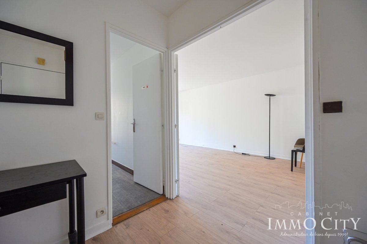 Vente Appartement  2 pièces - 50.76m² 75010 Paris