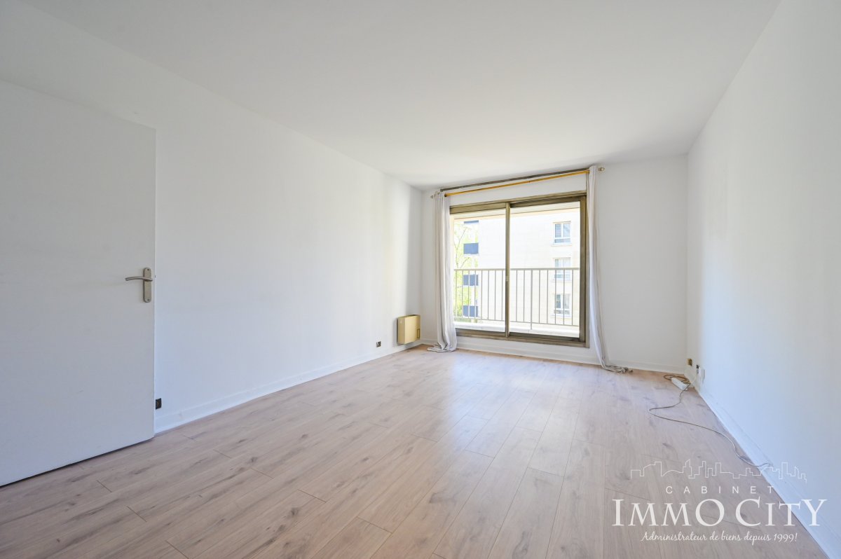 Vente Appartement  2 pièces - 50.76m² 75010 Paris