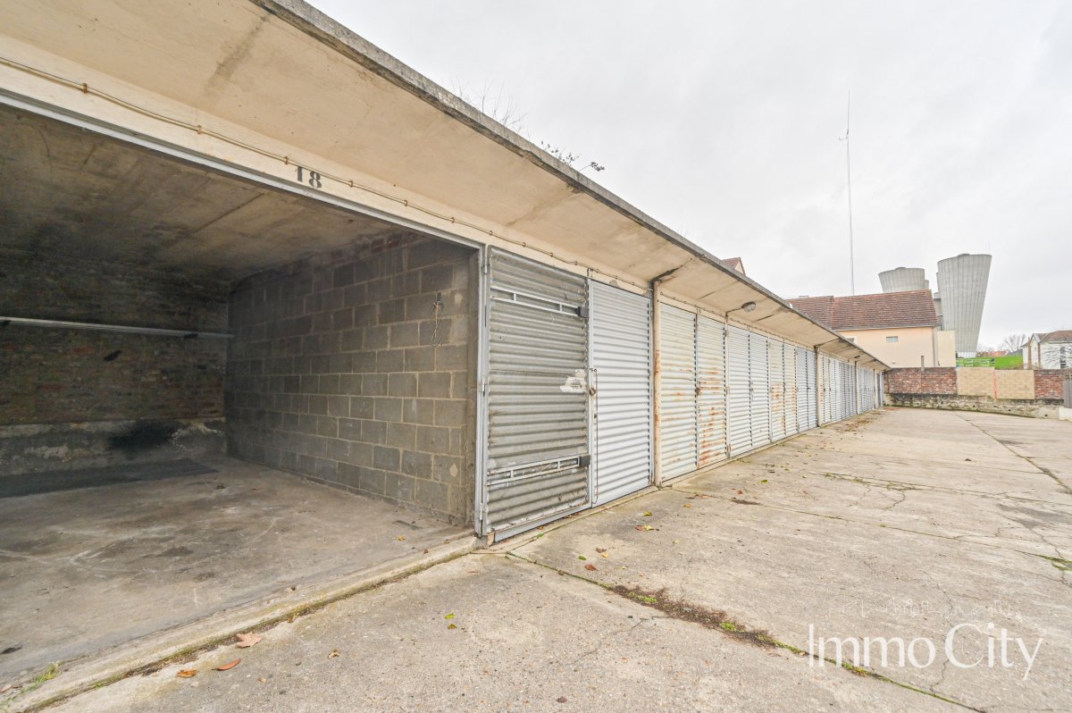 Location Box  - 15m² 94800 Villejuif