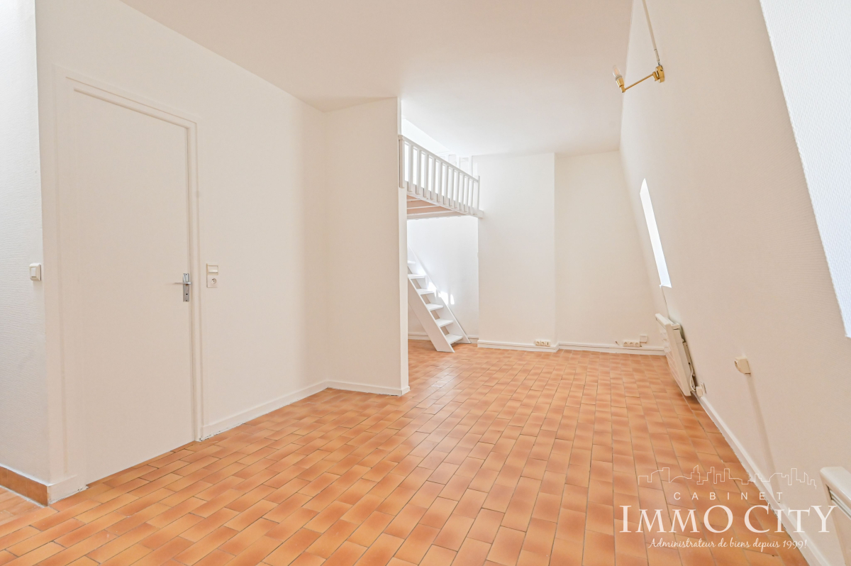 Location Appartement  1 pièce (studio) - 26.39m² 75017 Paris