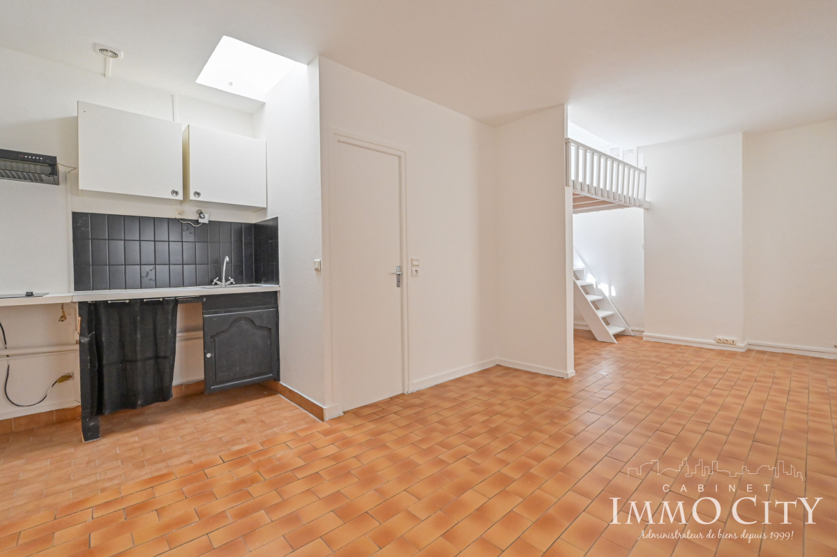 Location Appartement  1 pièce (studio) - 26.39m² 75017 Paris