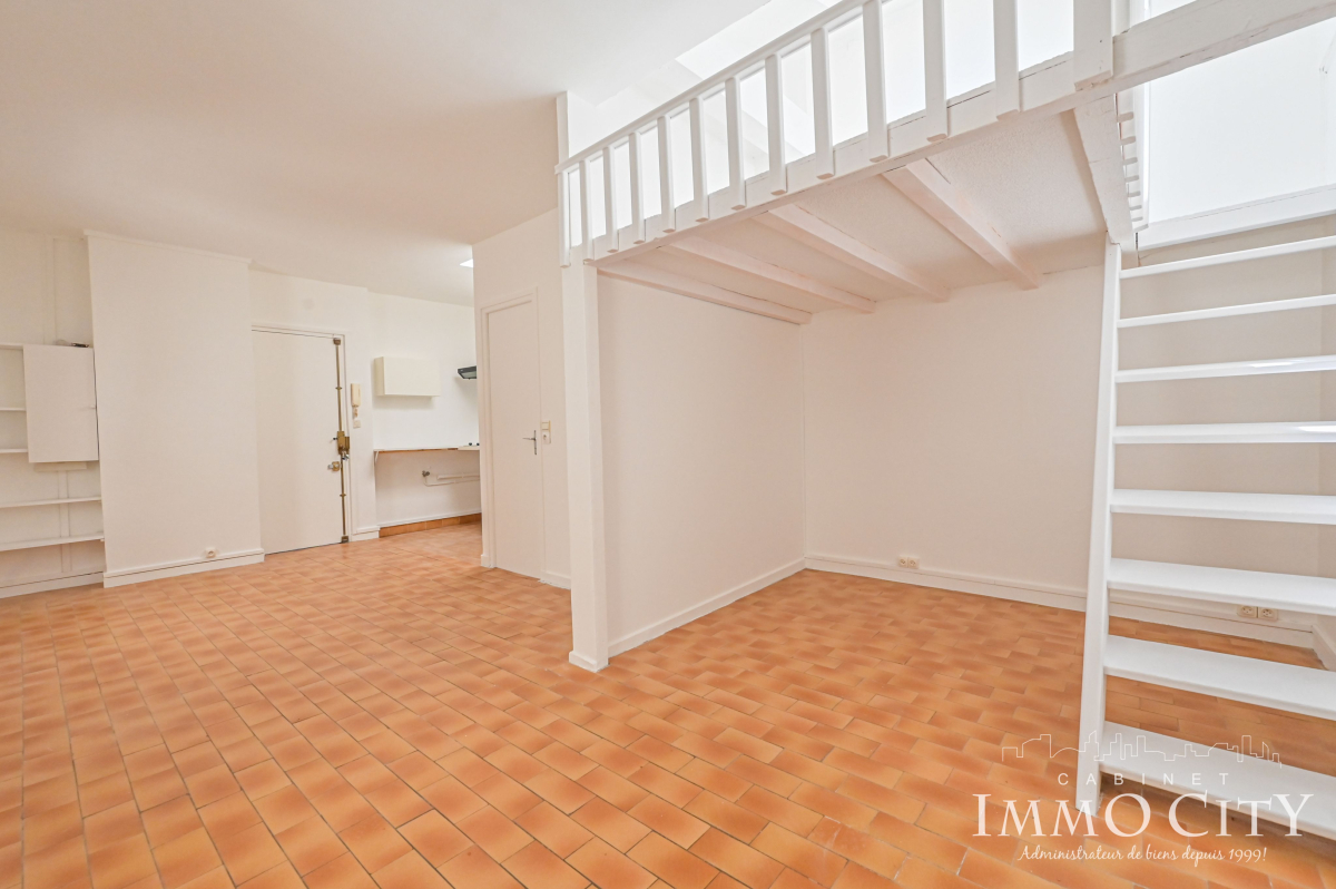 Location Appartement  1 pièce (studio) - 26.39m² 75017 Paris