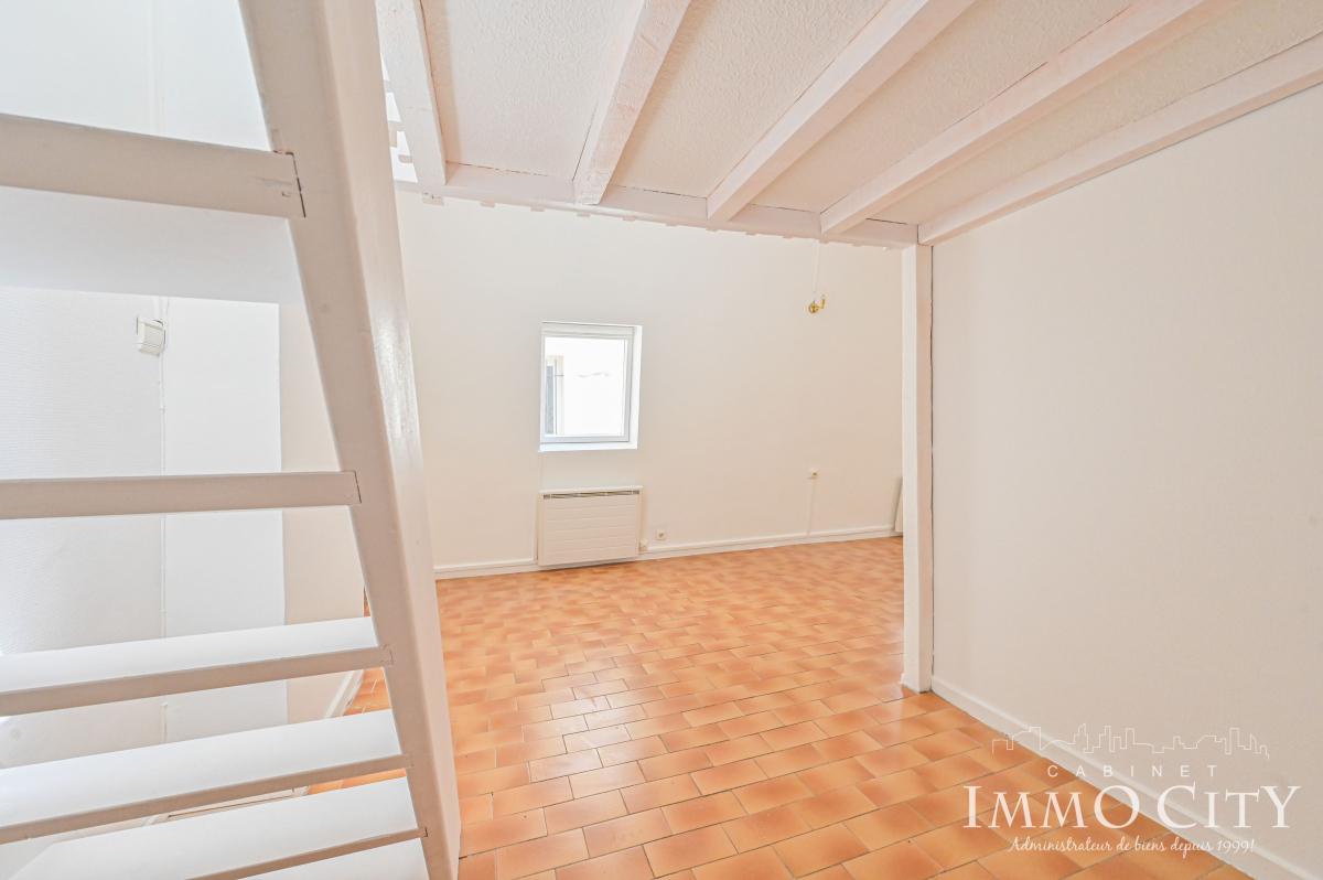 Location Appartement  1 pièce (studio) - 26.39m² 75017 Paris