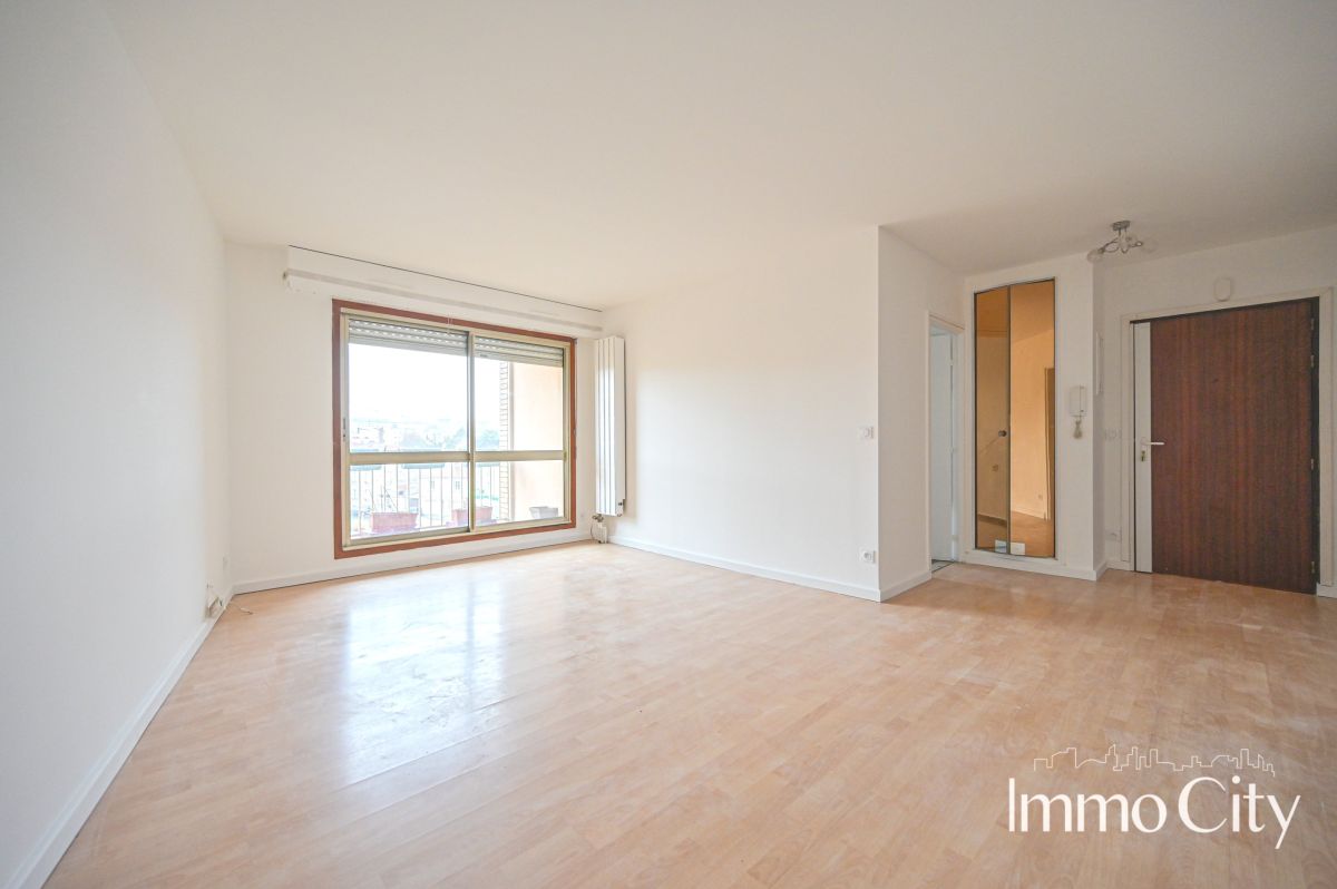 Location Appartement  4 pièces - 77.97m² 94230 Cachan