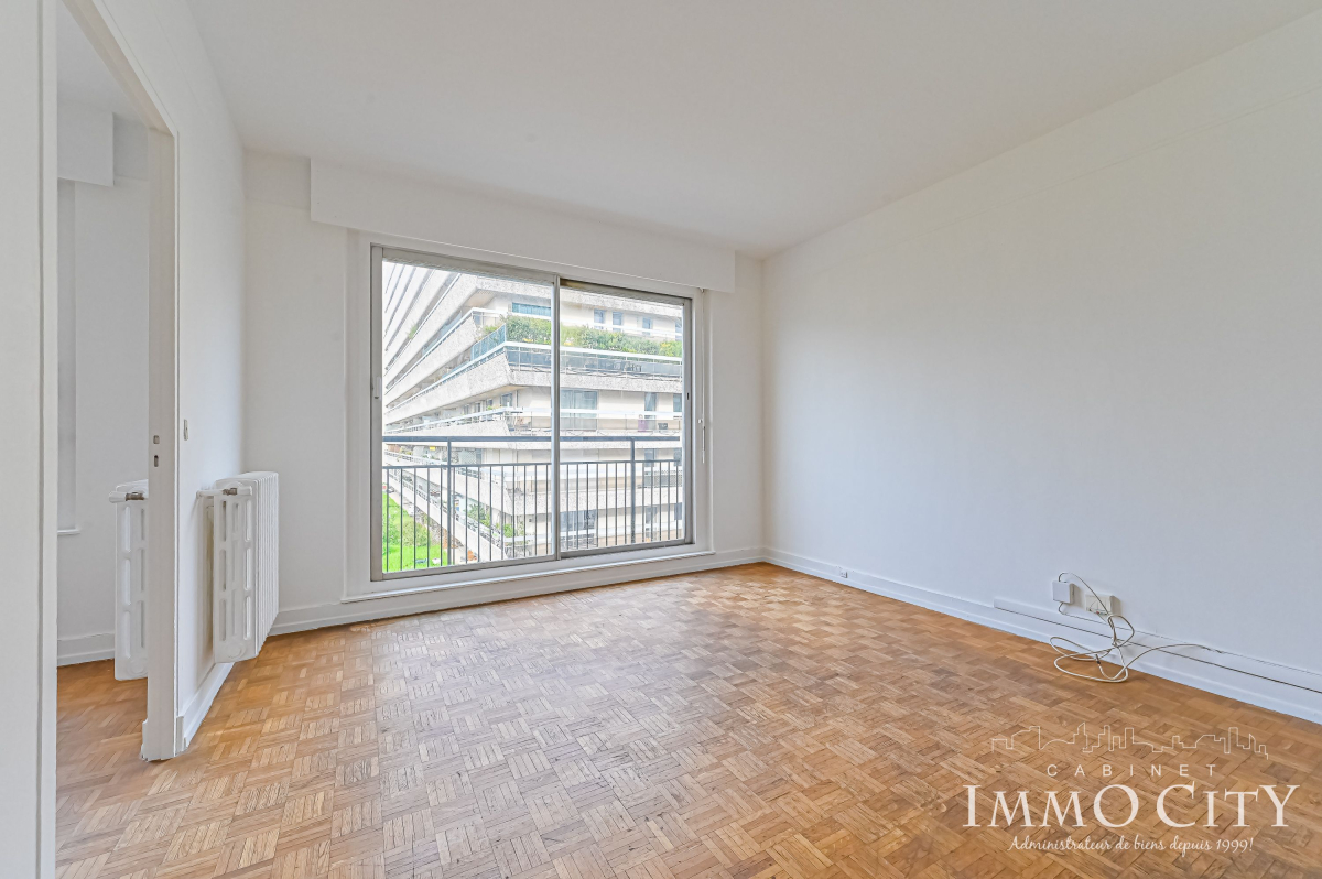 Location Appartement  2 pièces - 47m² 92100 Boulogne-billancourt