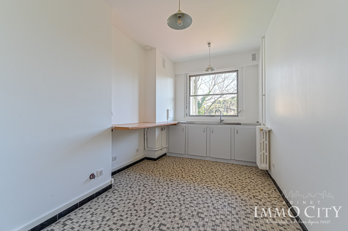 Location Appartement  3 pièces - 67m² 92100 Boulogne-billancourt