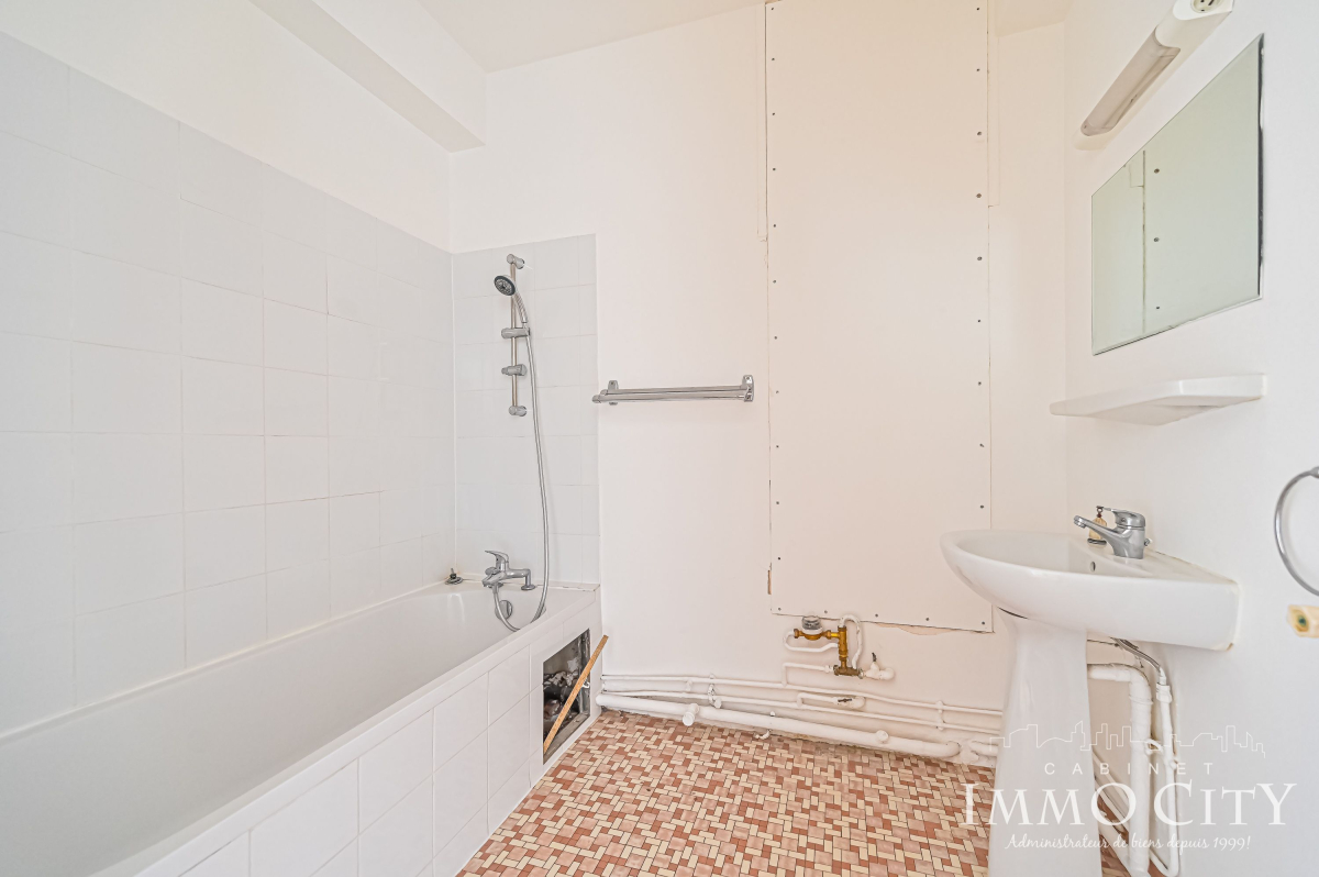 Location Appartement  3 pièces - 67m² 92100 Boulogne-billancourt