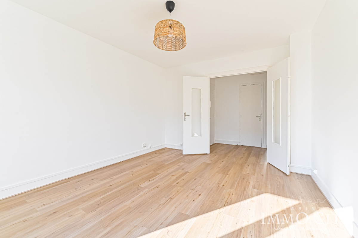 Location Appartement  2 pièces - 42m² 94120 Fontenay-sous-bois
