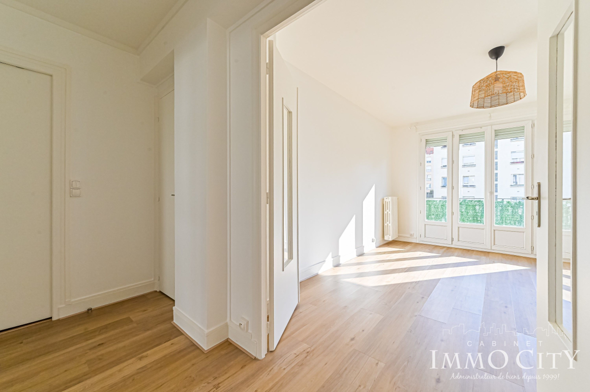 Location Appartement  2 pièces - 42m² 94120 Fontenay-sous-bois