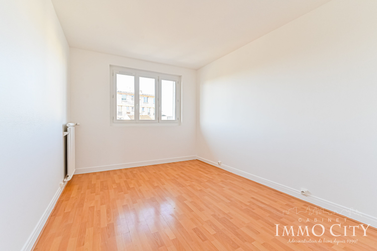 Location Appartement  3 pièces - 66m² 94120 Fontenay-sous-bois