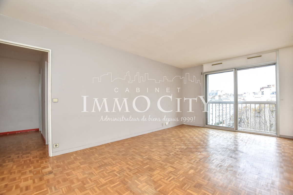 Location Appartement  2 pièces - 58.5m² 75010 Paris