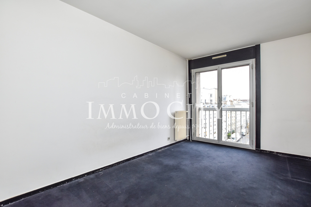 Location Appartement  2 pièces - 58.5m² 75010 Paris