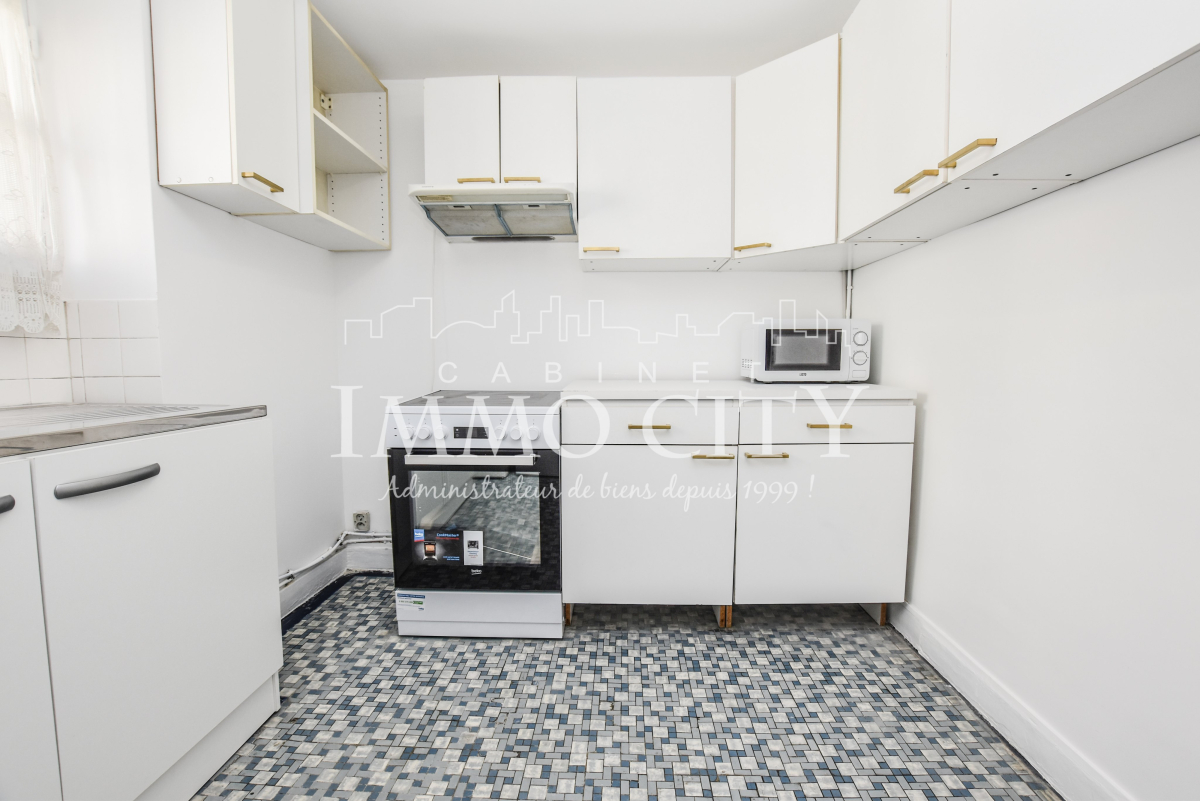 Location Appartement  2 pièces - 41.29m² 75011 Paris
