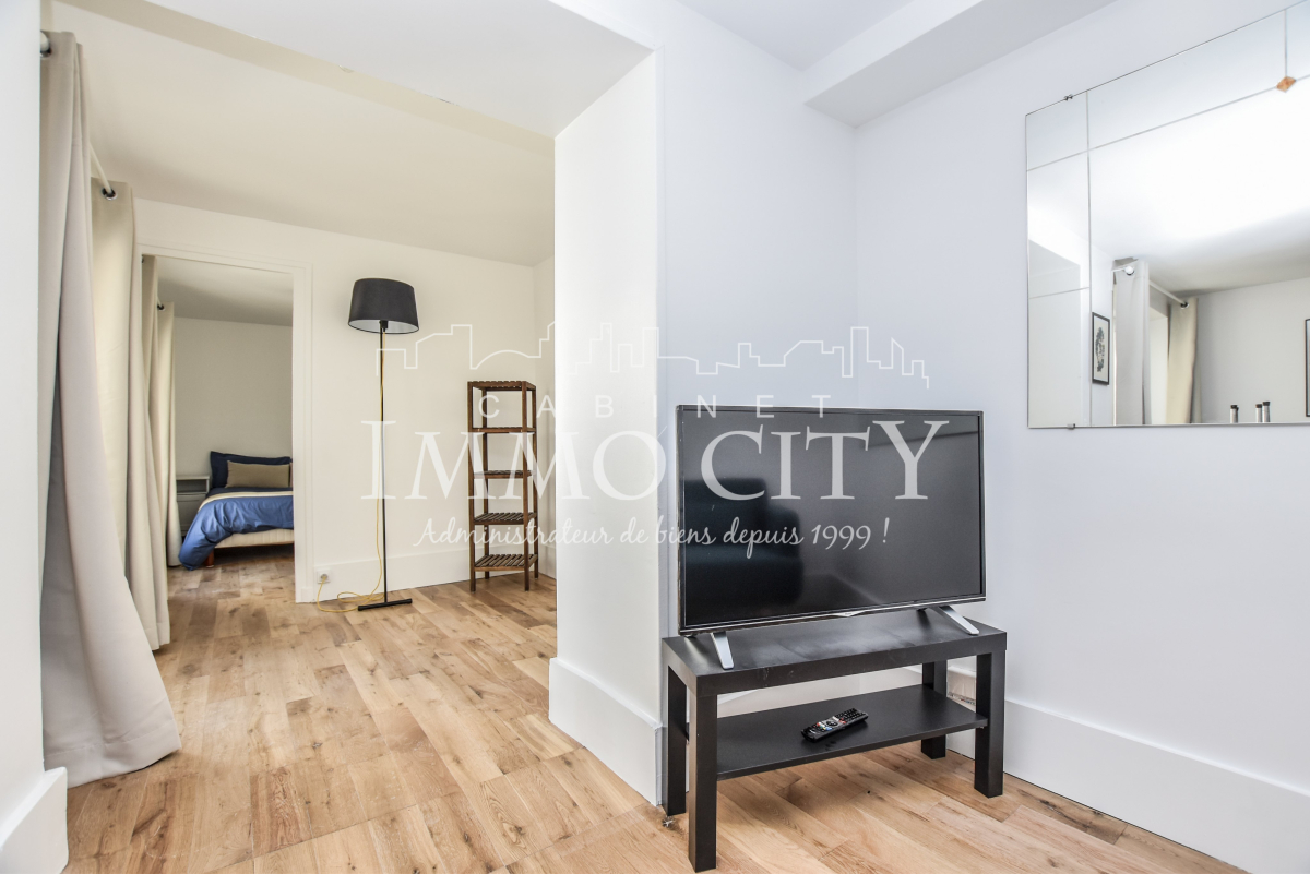 Location Appartement  2 pièces - 41.29m² 75011 Paris