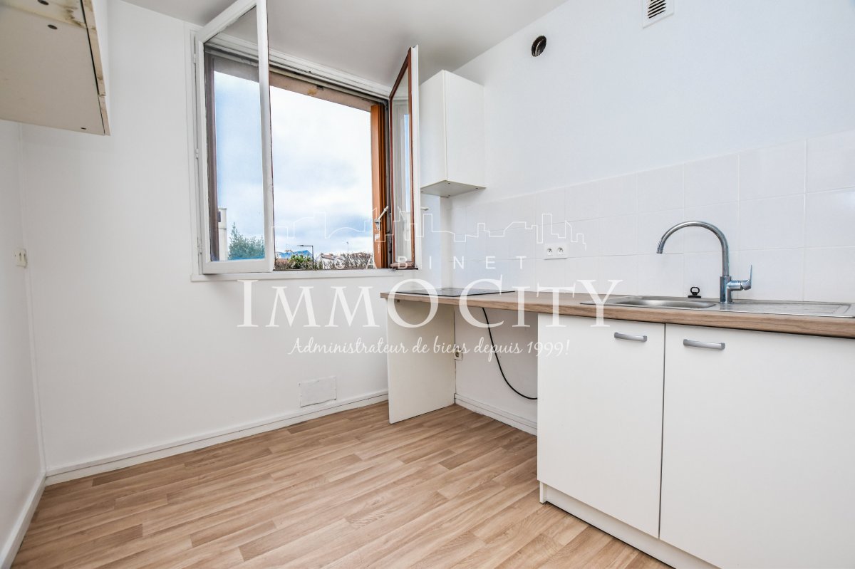 Location Appartement  3 pièces - 53.03m² 94200 Ivry-sur-seine