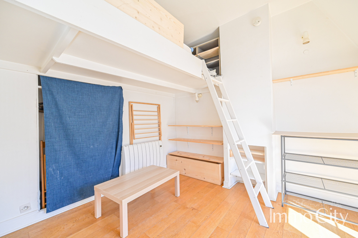 Location Appartement meublé 1 pièce (studio) - 17.1m² 75010 Paris