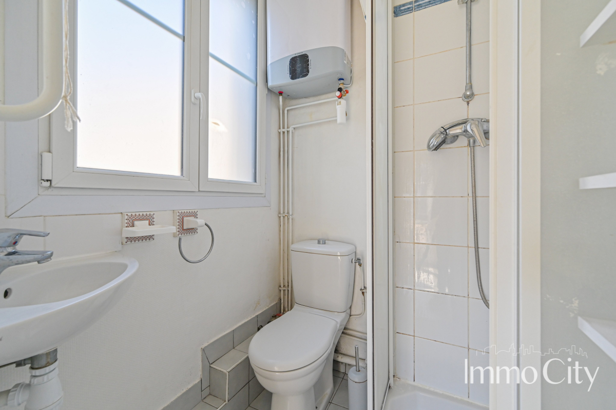 Location Appartement meublé 1 pièce (studio) - 17.1m² 75010 Paris