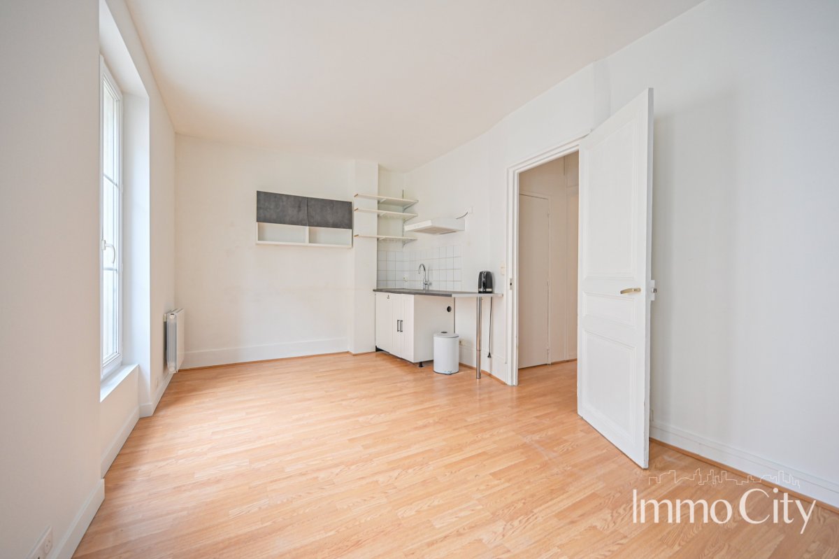 Location Appartement  2 pièces - 35.48m² 75019 Paris