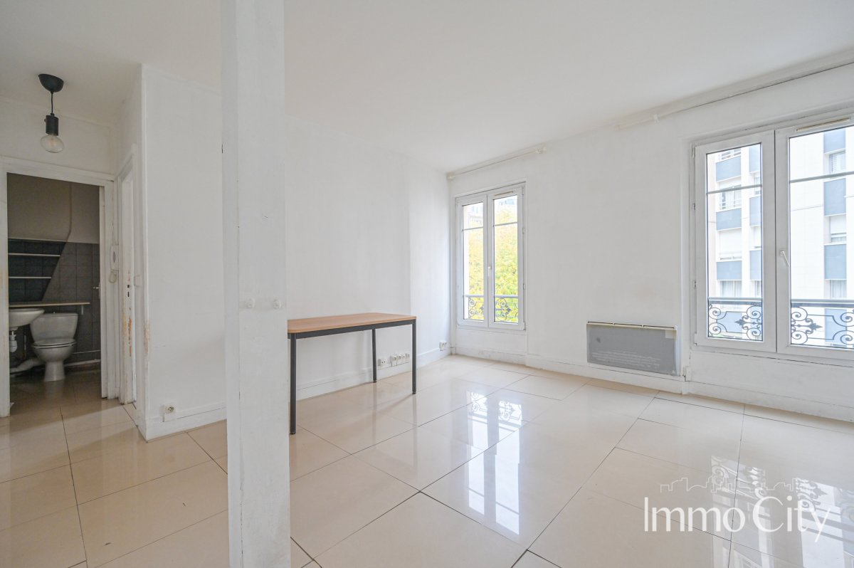 Location Appartement  2 pièces - 34.45m² 75015 Paris