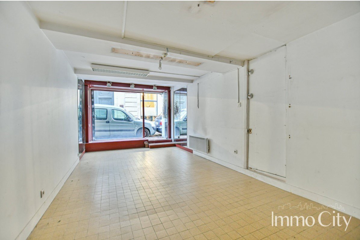 Location Boutique  1 pièce (studio) - 24.5m² 75003 Paris