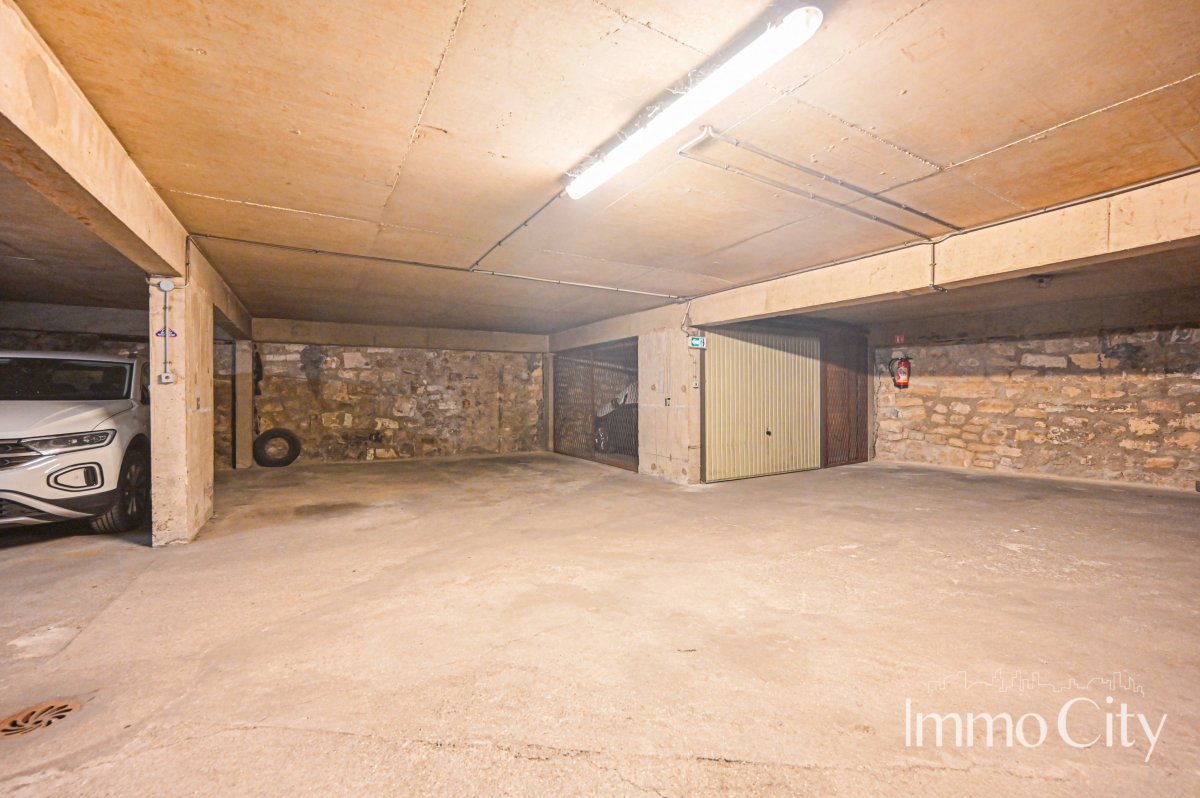 Location Parking  - 11.17m² 75009 Paris 9