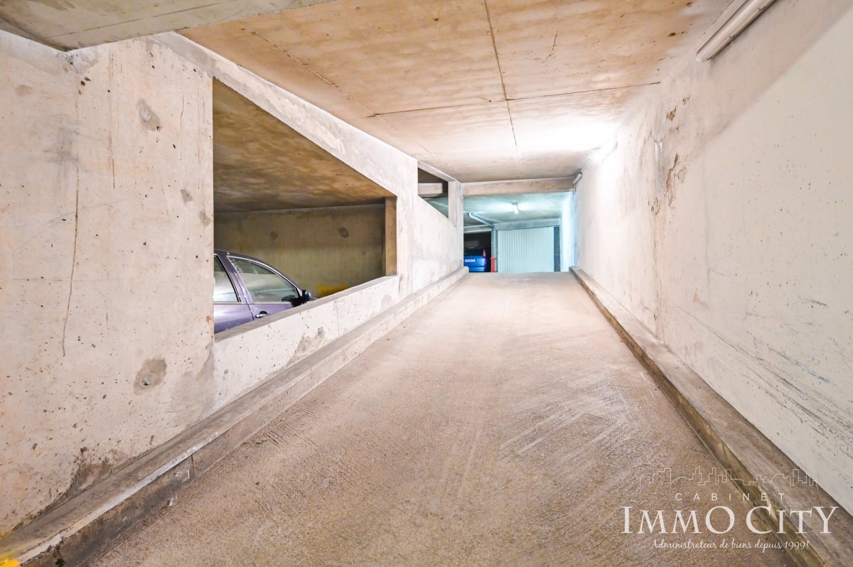 Vente Box  - 12m² 75020 Paris