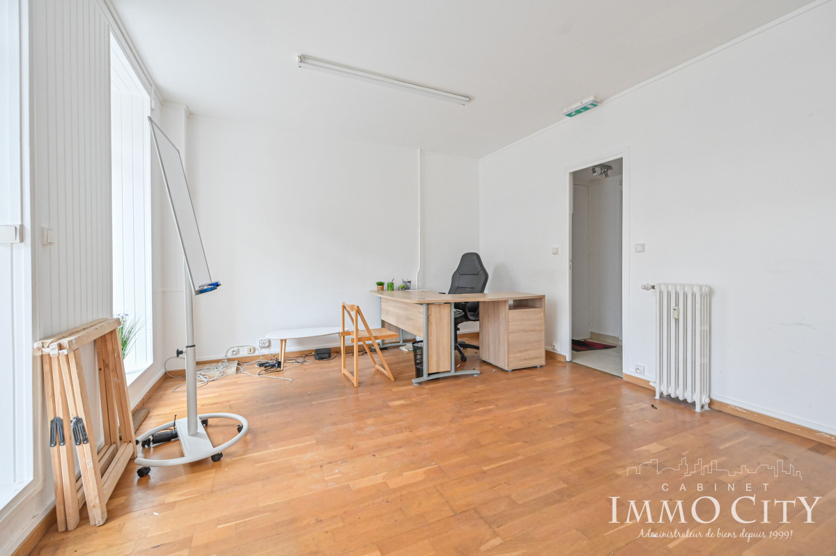 Location Local commercial  2 pièces - 34m² 92110 Clichy