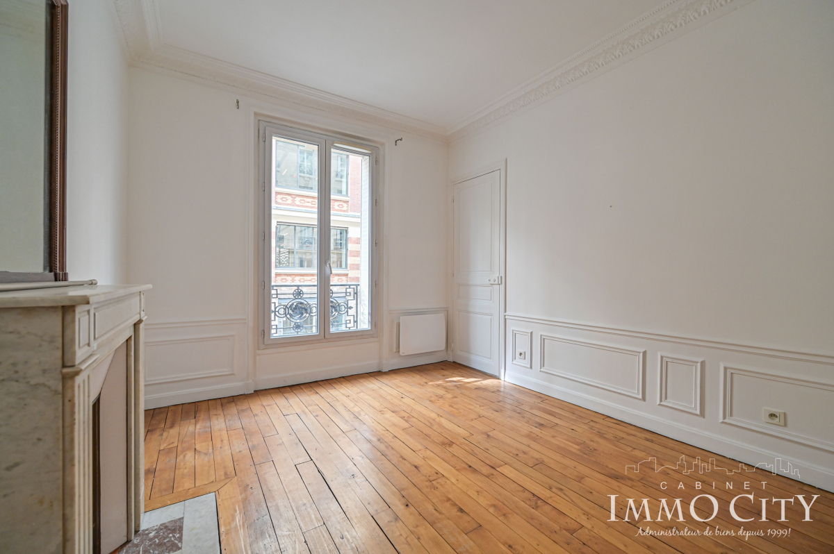 Location Appartement  3 pièces - 44.6m² 75011 Paris 11